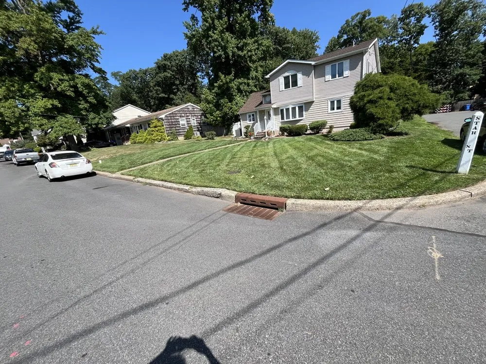 Trusted landscape installation for year-round maintenance across Fords, NJ - No Limit Landscape