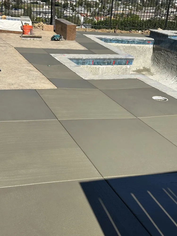 Local yard maintenance in Murrieta, CA by No Limit Landscape