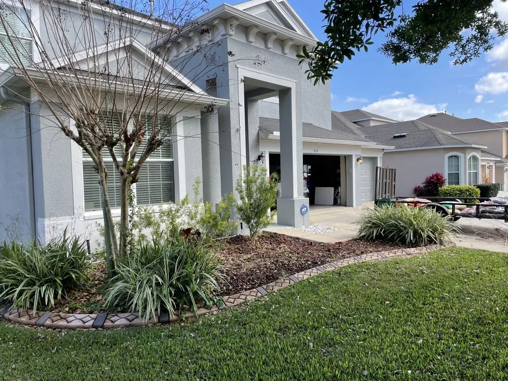 Reliable lawn mowing service in Plant City, FL by No Limit Landscaping