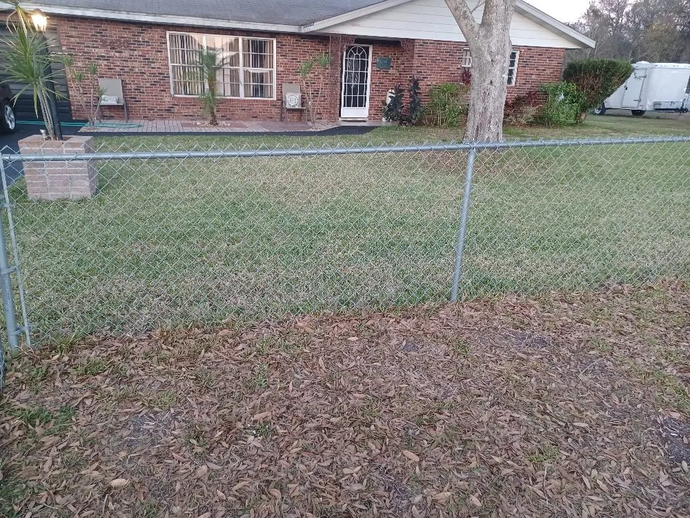 Trusted lawn mowing service experts serving Avon Park, FL - No Limit Lawn Care