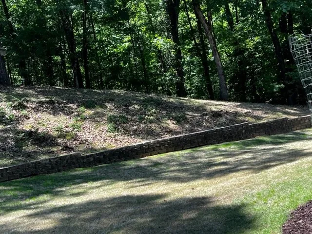 Top-rated landscaping services in Tuscaloosa, AL - No Limit Lawn Service