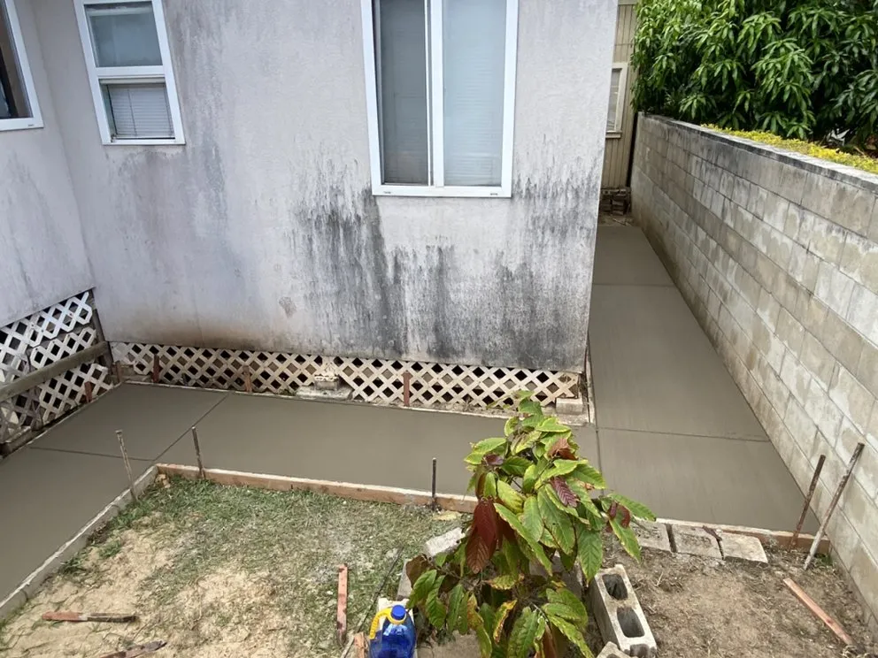 Trusted yard maintenance experts serving Waipahu, HI - No Limit Masonry Landscaping