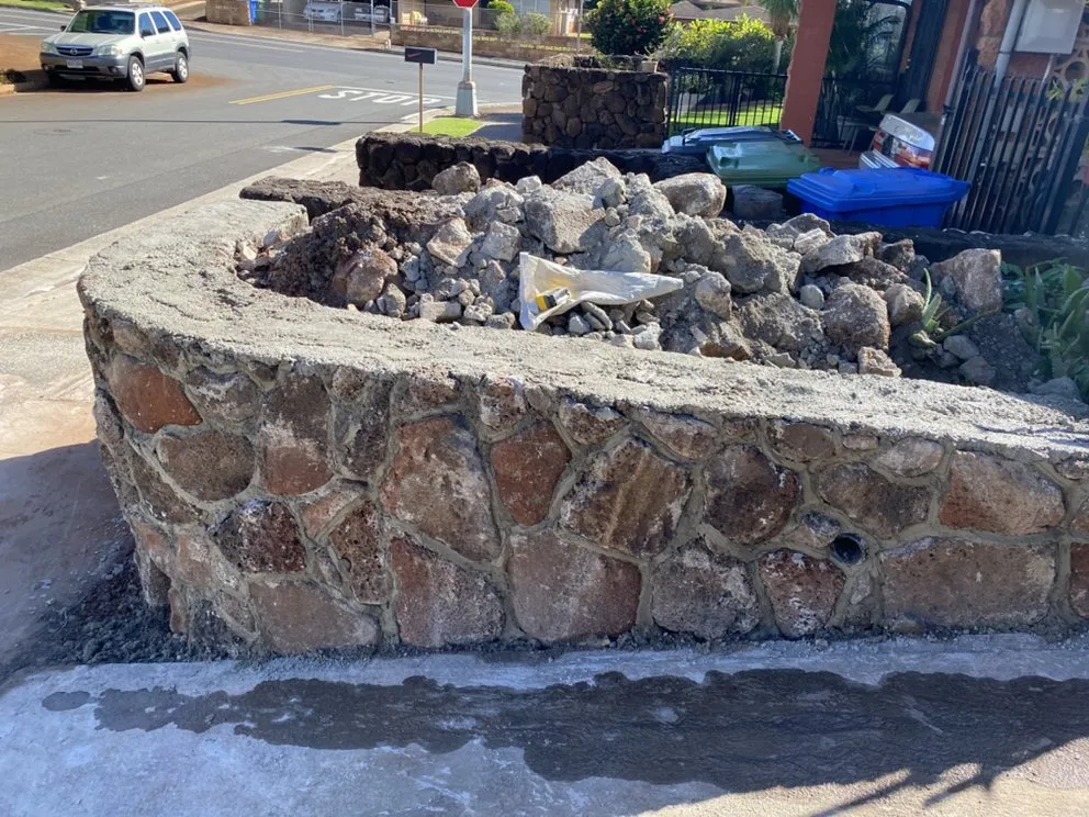 Expert lawn care service for beautiful yards in Waipahu, HI by No Limit Masonry Landscaping