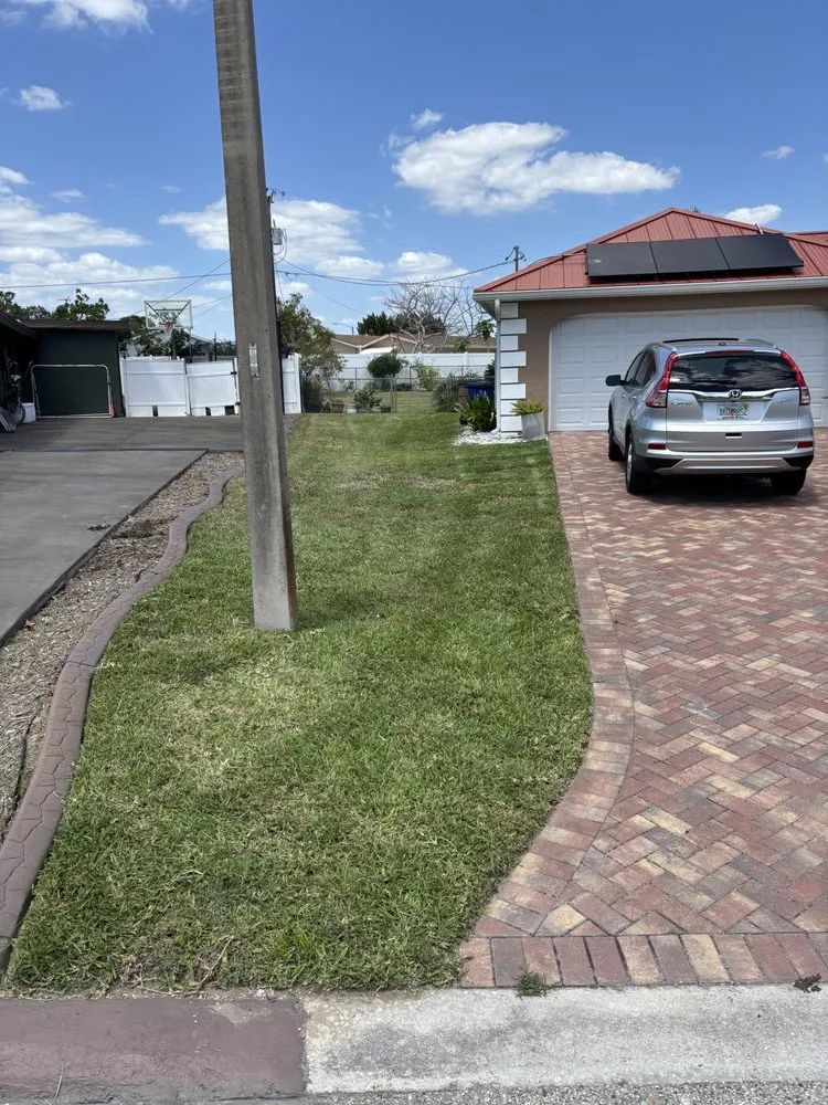 Custom residential landscaping in Fort Myers, FL - No Limits Home and Lawn