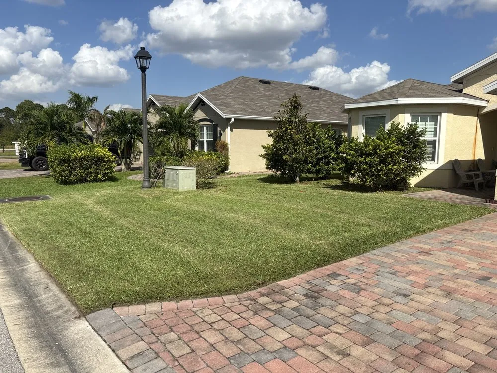 Expert lawn mowing service for year-round maintenance across Fort Myers, FL - No Limits Home and Lawn