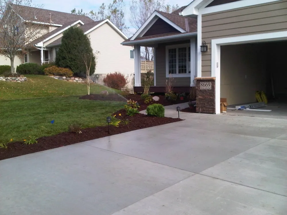 Top-rated lawn care service in White Bear Lake, MN - No Mow No Snow Landscapes