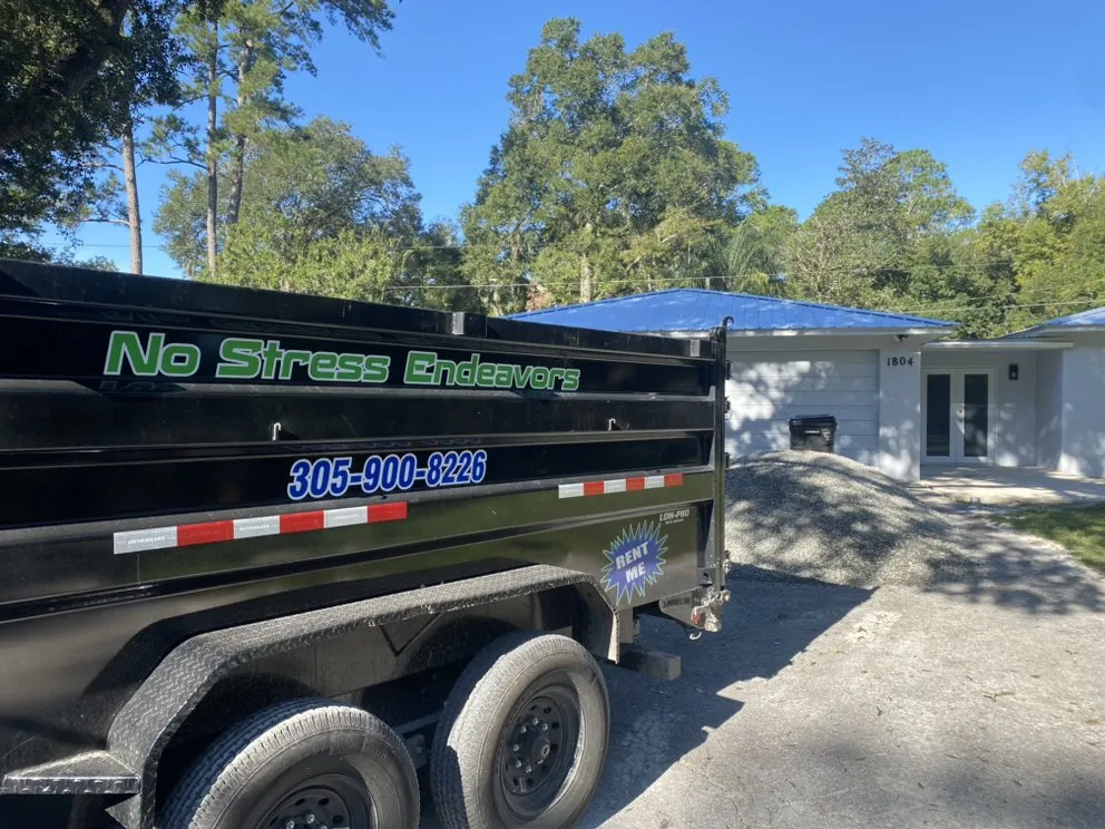 Trusted yard cleanup service for year-round maintenance in Williston, FL by No Stress Endeavors