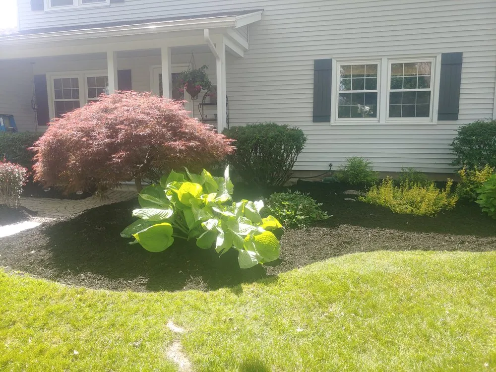 Custom landscaping services in Canandaigua, NY by No Worries Contracting