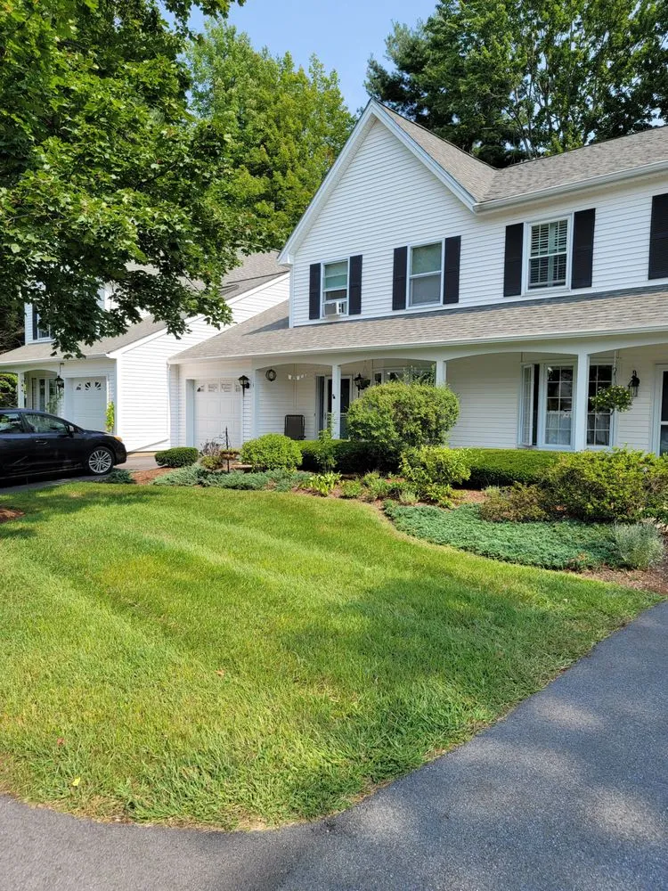 Custom outdoor landscaping experts serving Williston, VT - No Worries Lawn and Plow