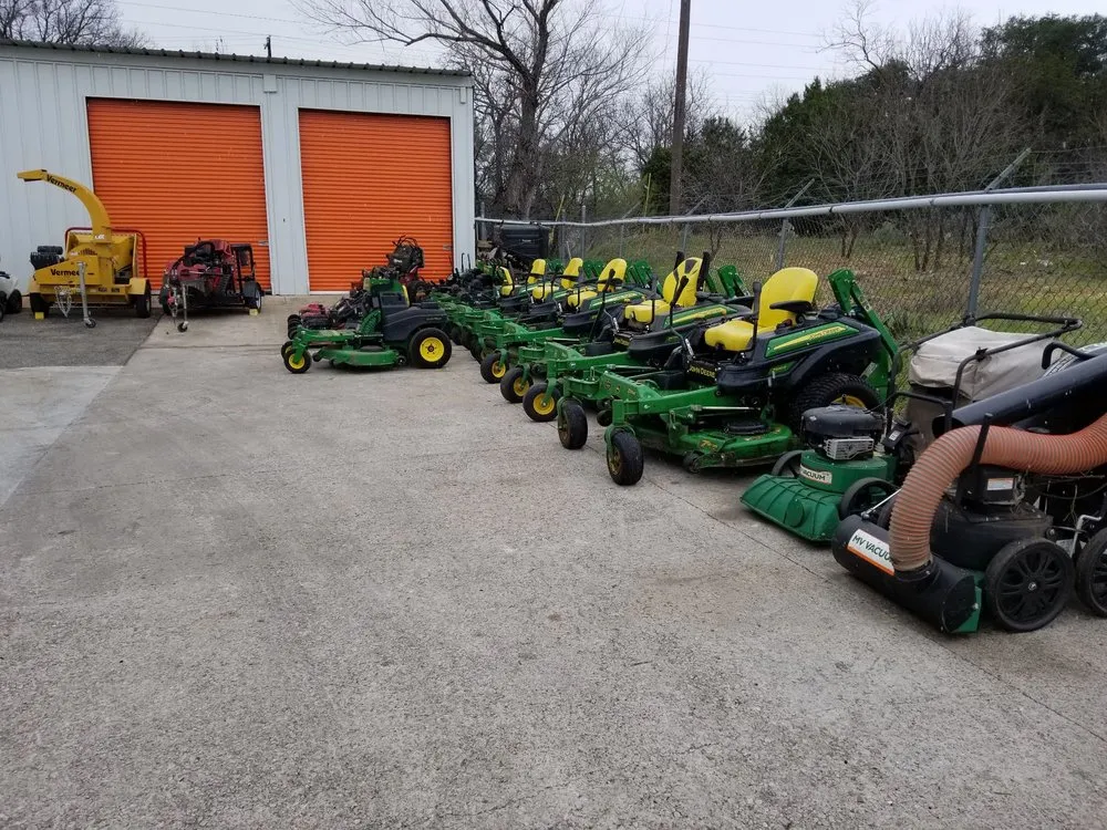 Top-rated yard cleanup service experts serving Marble Falls, TX - No Worries Lawn Care