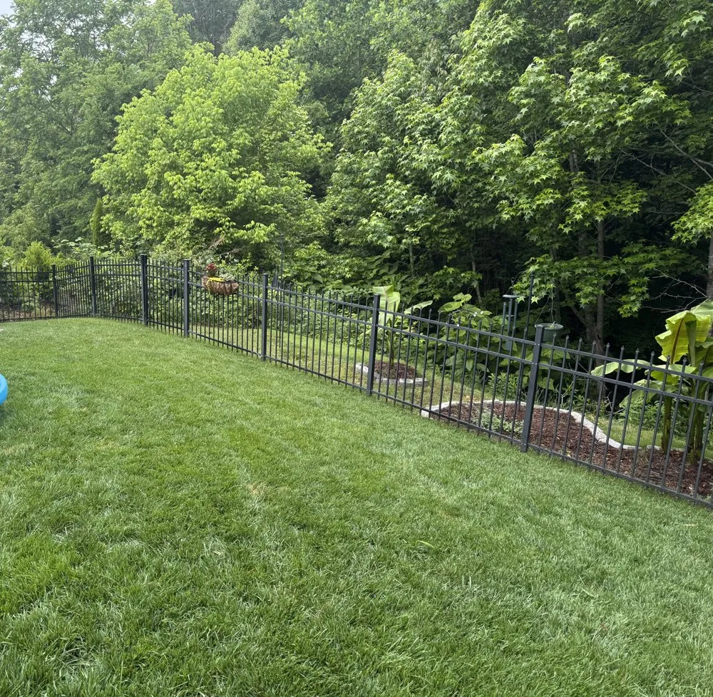 Affordable garden landscaping near you in Mint Hill, NC by No Worries Lawn Care