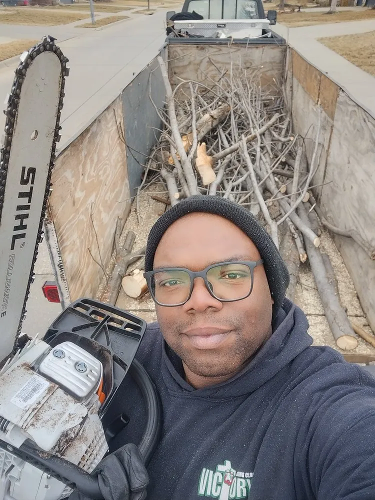 Top-rated yard maintenance with custom design in Omaha, NE by No Worries Property Solutions