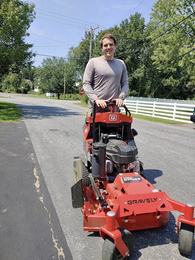 Expert lawn mowing service in Ashland, VA - Noah Pollack Lawn Care