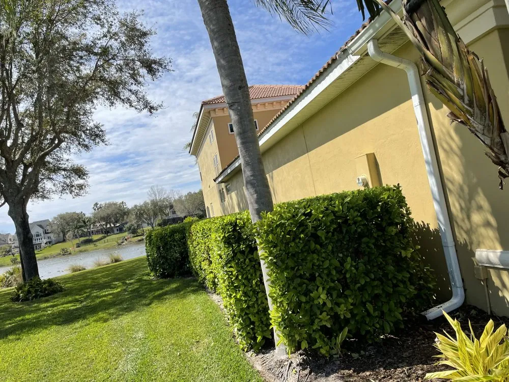 Local landscape design experts serving Astor, FL - Noah’s Ark Lawn Maintenance Landscaping