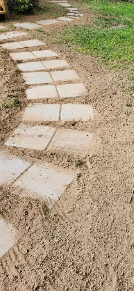 Professional lawn care service in New Haven, CT by Noah's lawn care