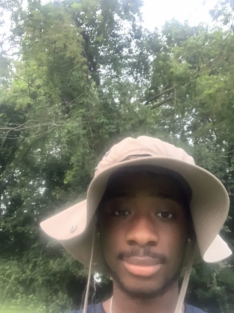 Reliable lawn mowing service for beautiful yards in Fairfield, CT by Noah’s Lawn Maintenance