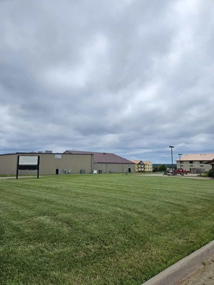 Trusted garden landscaping in West Liberty, IA - Noble Custom Services