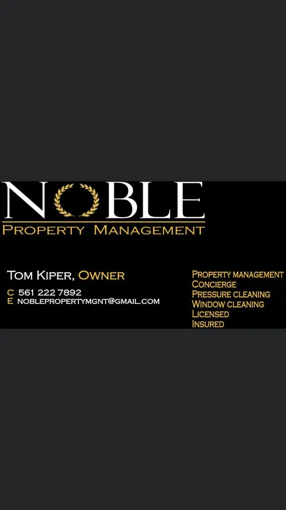 Custom yard cleanup service for homes in Jupiter, FL by Noble Property Management