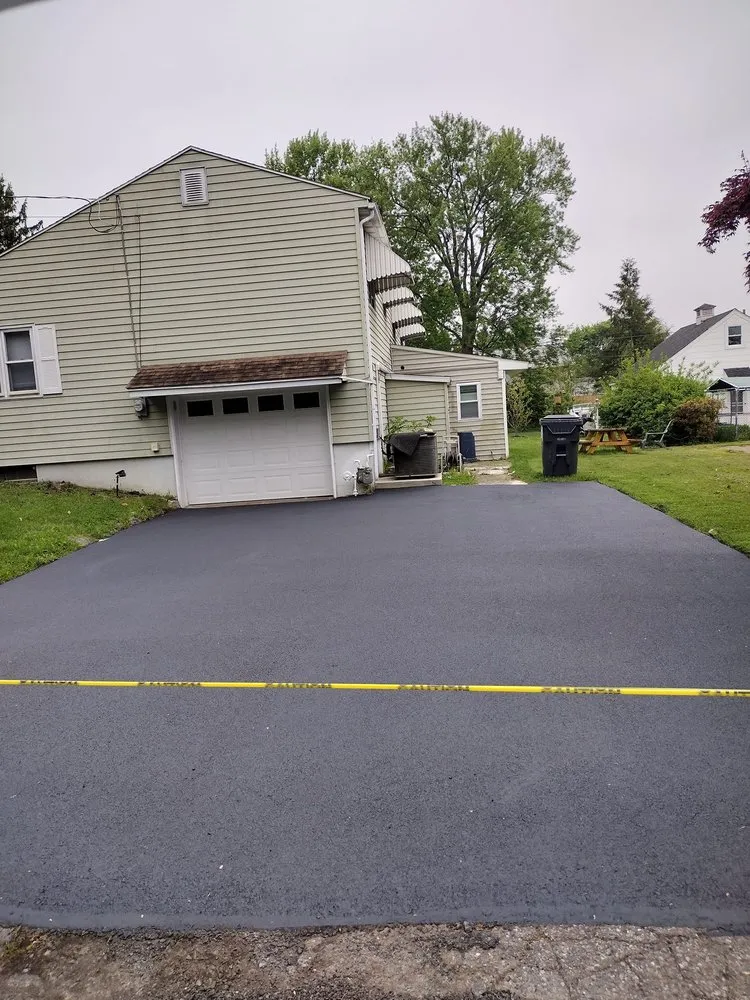 Reliable garden landscaping for year-round maintenance in Covington, VA by Noble Property Renewal