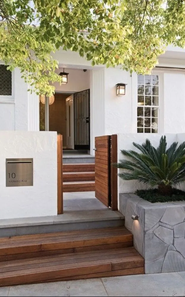 Local yard cleanup service in Newport Beach, CA - Noble Saint