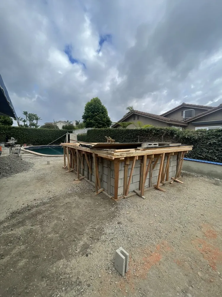 Professional garden landscaping in Newport Beach, CA by Noble Saint