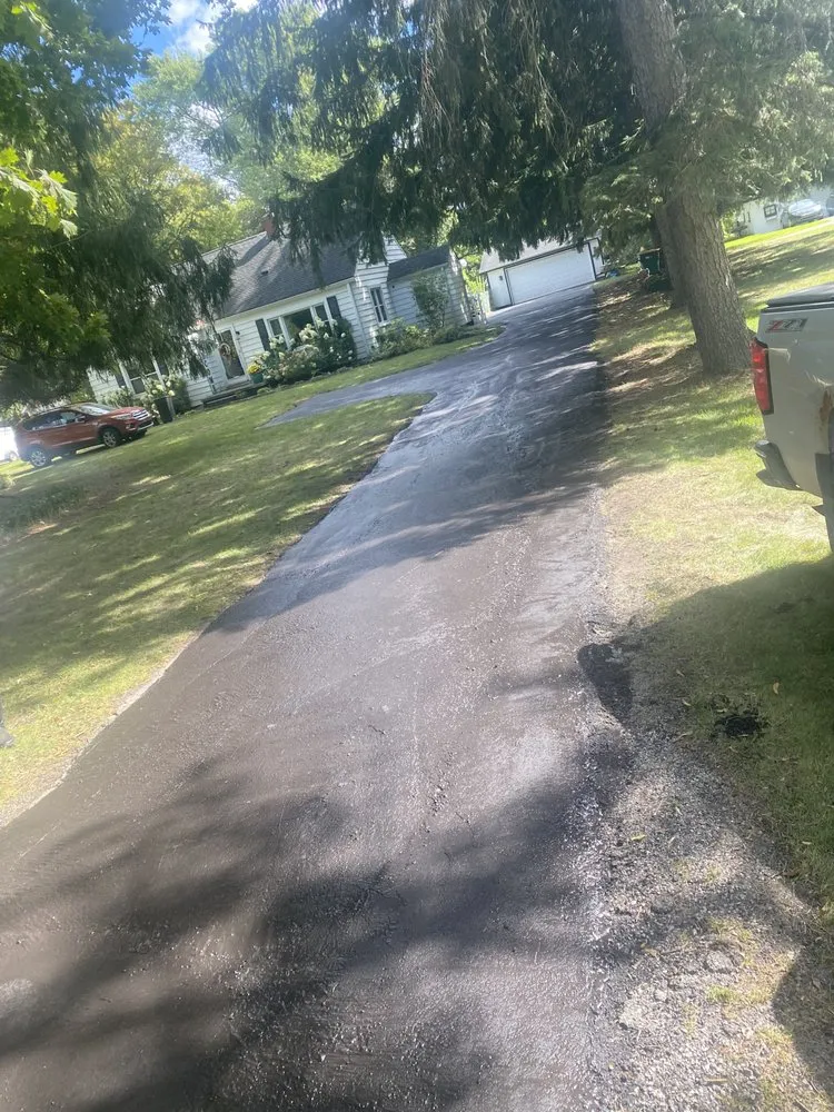 Professional lawn mowing service experts serving Marysville, MI - Noble Services