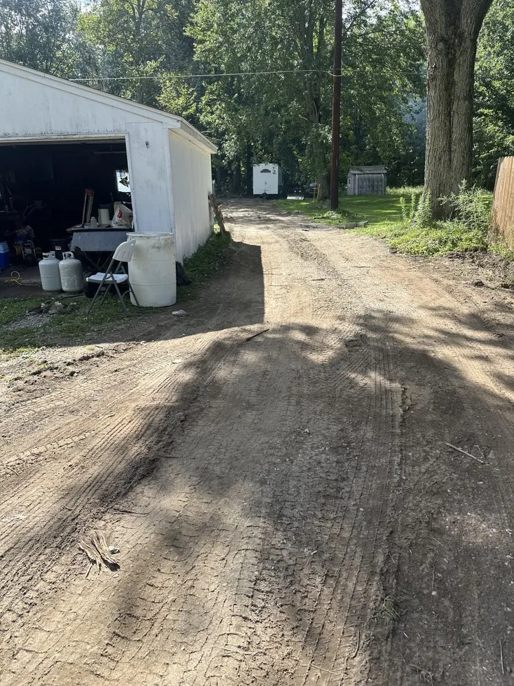 Professional landscaping services experts serving Marysville, MI - Noble Services