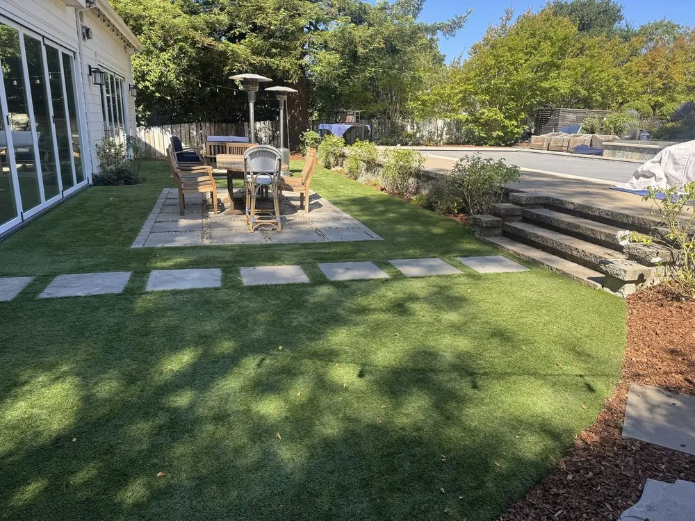 Top-rated yard cleanup service in Novato, CA - Noe Rodas Gardening