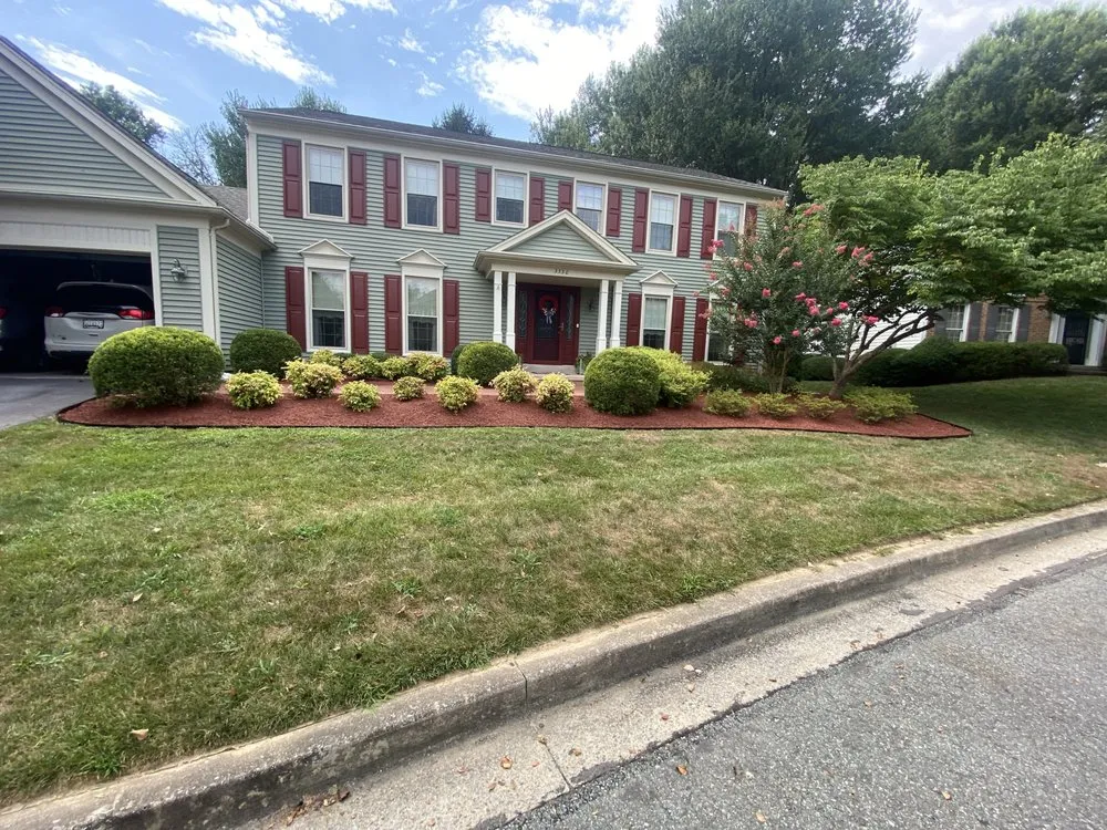 Custom residential landscaping near you in Gaithersburg, MD by Noel Landscaping