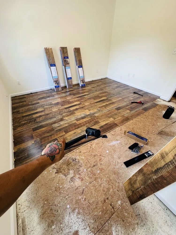 Reliable lawn mowing service in Sanford, NC - Noel’s Home And Lawn Care