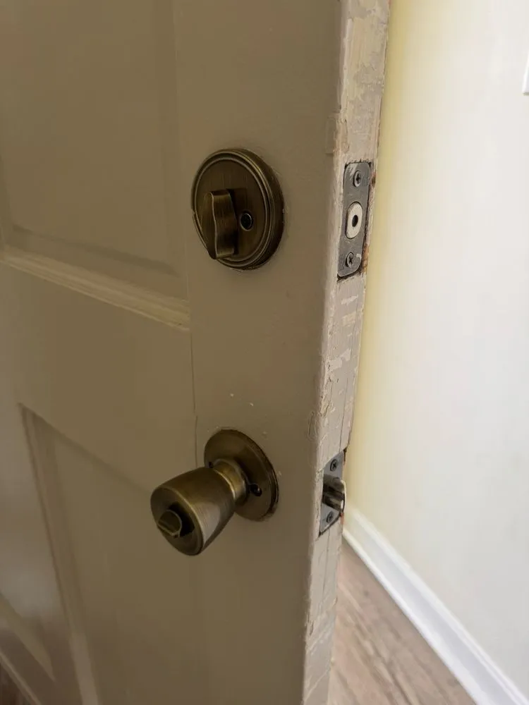 Top-rated outdoor landscaping experts serving Sanford, NC - Noel’s Home And Lawn Care