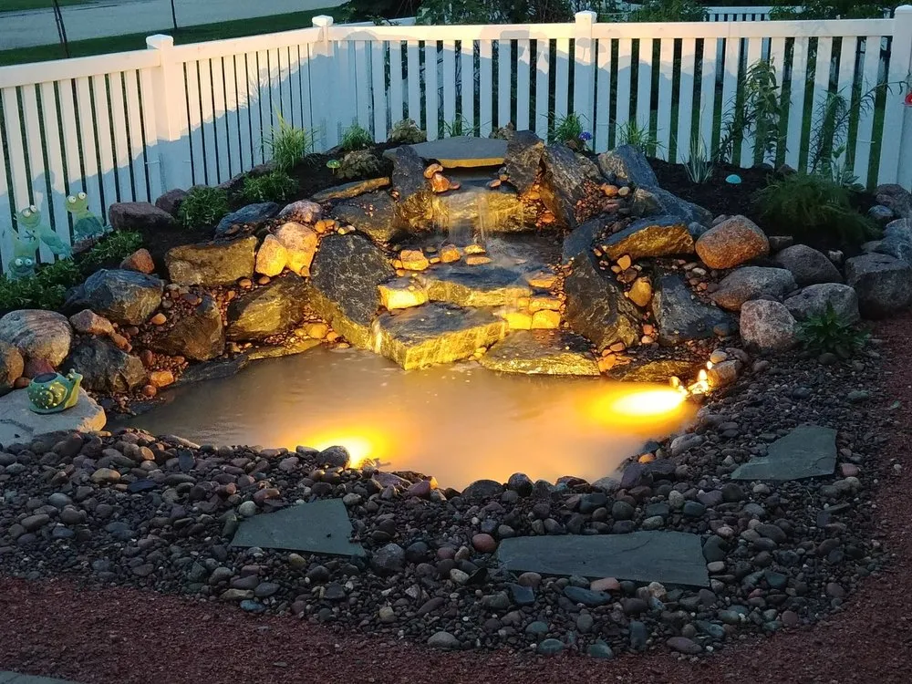 Professional lawn care service experts serving New Lenox, IL - Nogas Landscaping