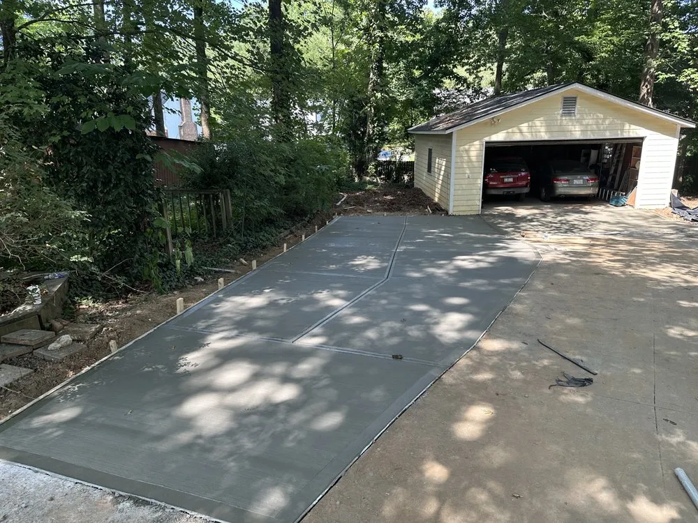 Affordable yard maintenance in Raleigh, NC by Noguera Construction