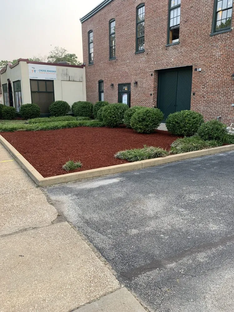 Expert garden landscaping for year-round maintenance across Saint Louis, MO - Nojoke Landscaping and Lawn Care