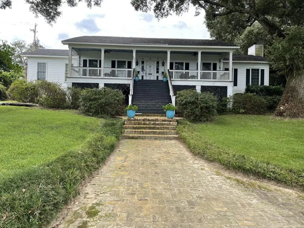 Reliable residential landscaping in Mobile, AL by Nolan Lawn Care & Landscaping