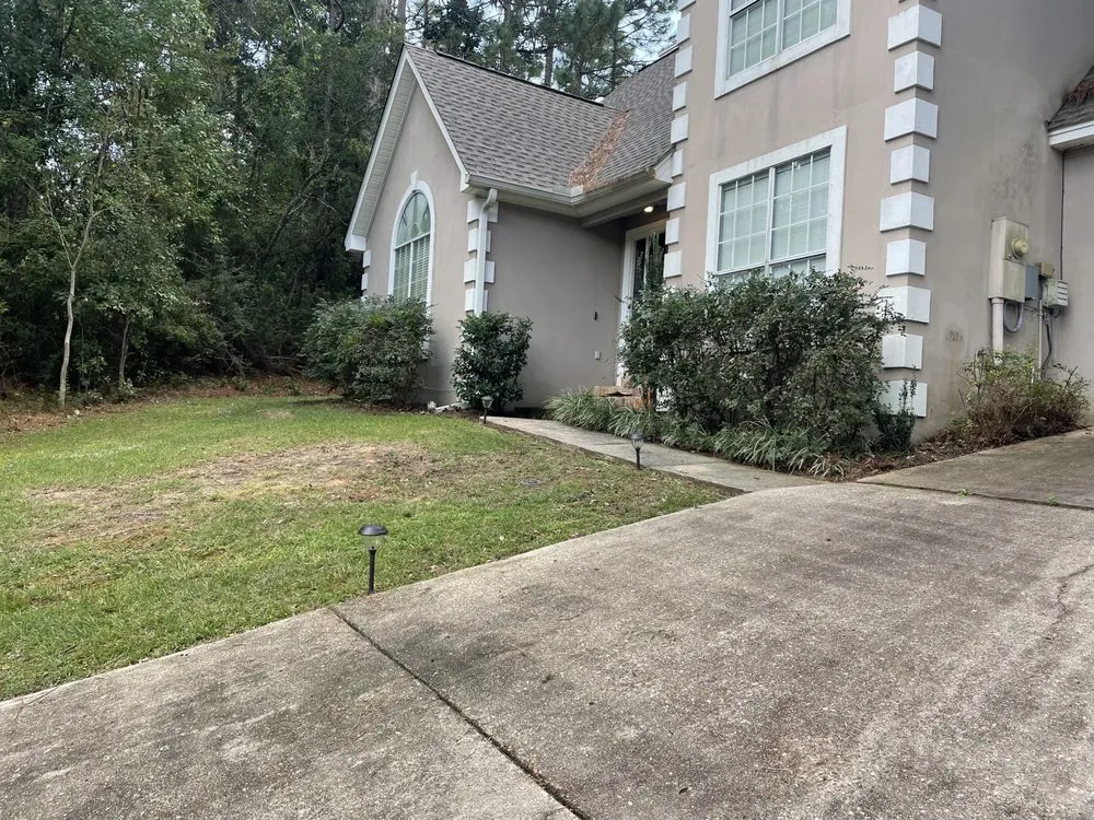 Custom yard cleanup service for residential properties across Mobile, AL - Nolan Lawn Care & Landscaping