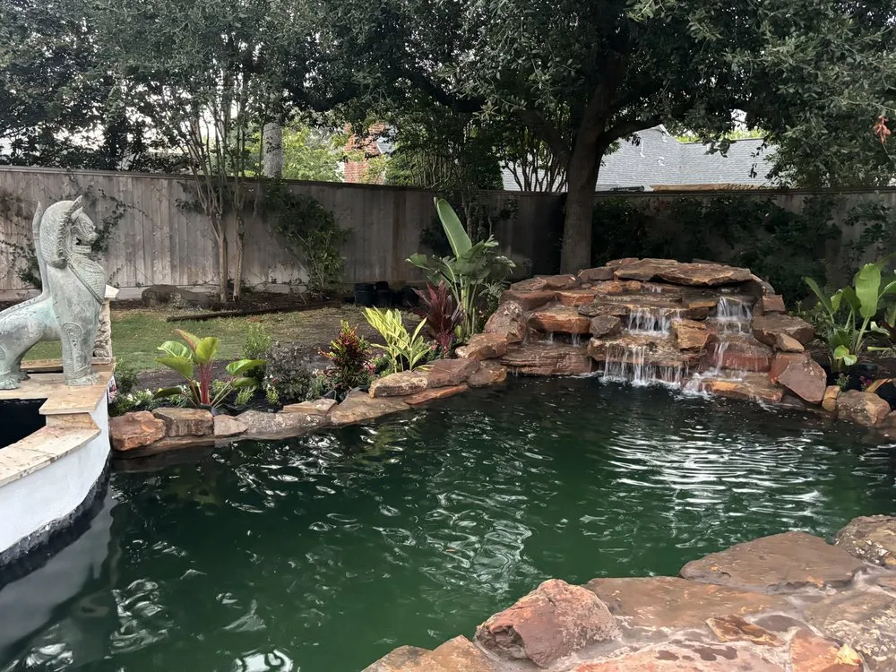 Custom landscaping services experts serving Pearland, TX - Nolasco Lansdcaping