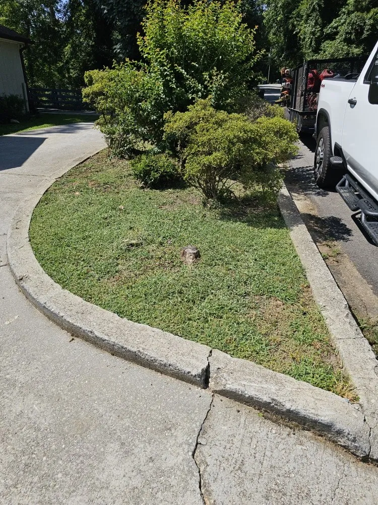Custom residential landscaping experts serving Snellville, GA - Nolasco Lawn Care