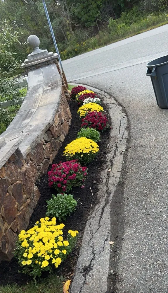 Affordable yard maintenance in Ashland, NH - Nolin Lawn Care Contractor