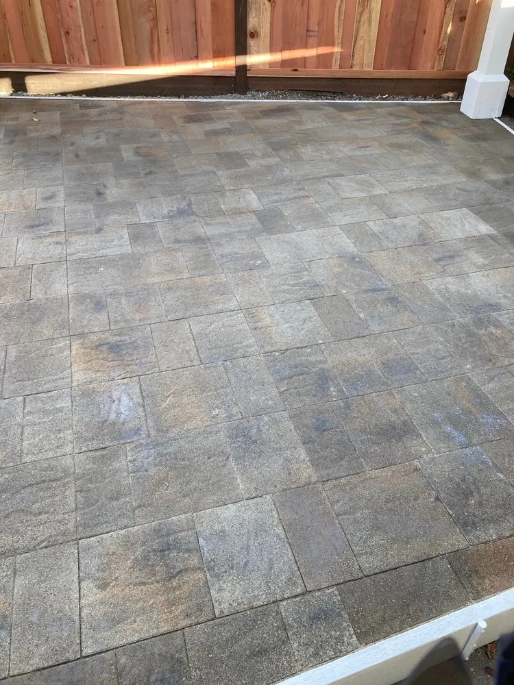 Expert lawn mowing service in Hercules, CA by Noma Land Designs