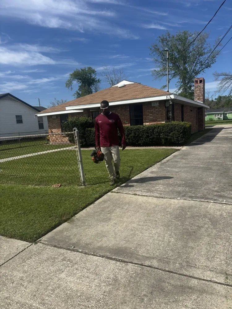 Reliable lawn care service near you across Lake Charles, LA - Nonette's Professional services