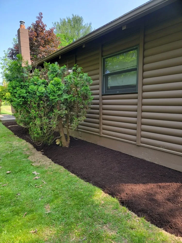 Local landscape installation in Malvern, OH by Nooch Boys