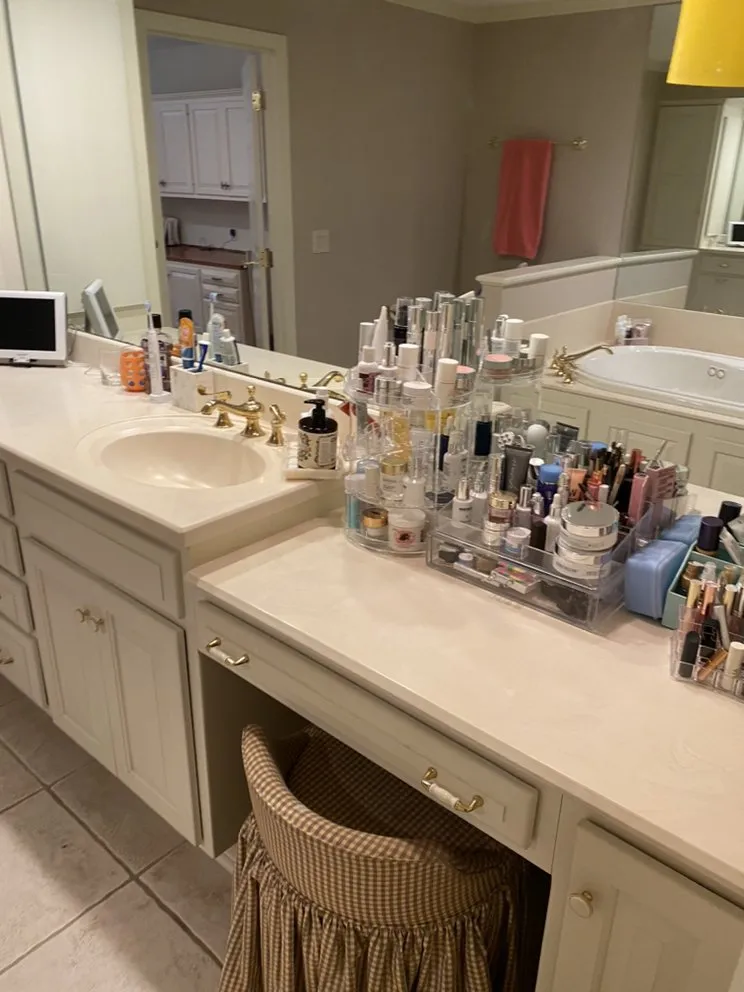 Top-rated garden landscaping experts serving Mechanicsburg, PA - Nooks & Crannies Cleaning & Personal Assistance Services