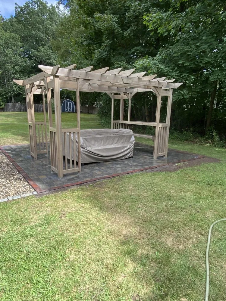 Reliable lawn mowing service experts serving Windham, ME - Noonan's Property Services