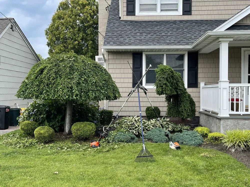 Local garden landscaping near you in Lindenhurst, NY by Noras Landscaping