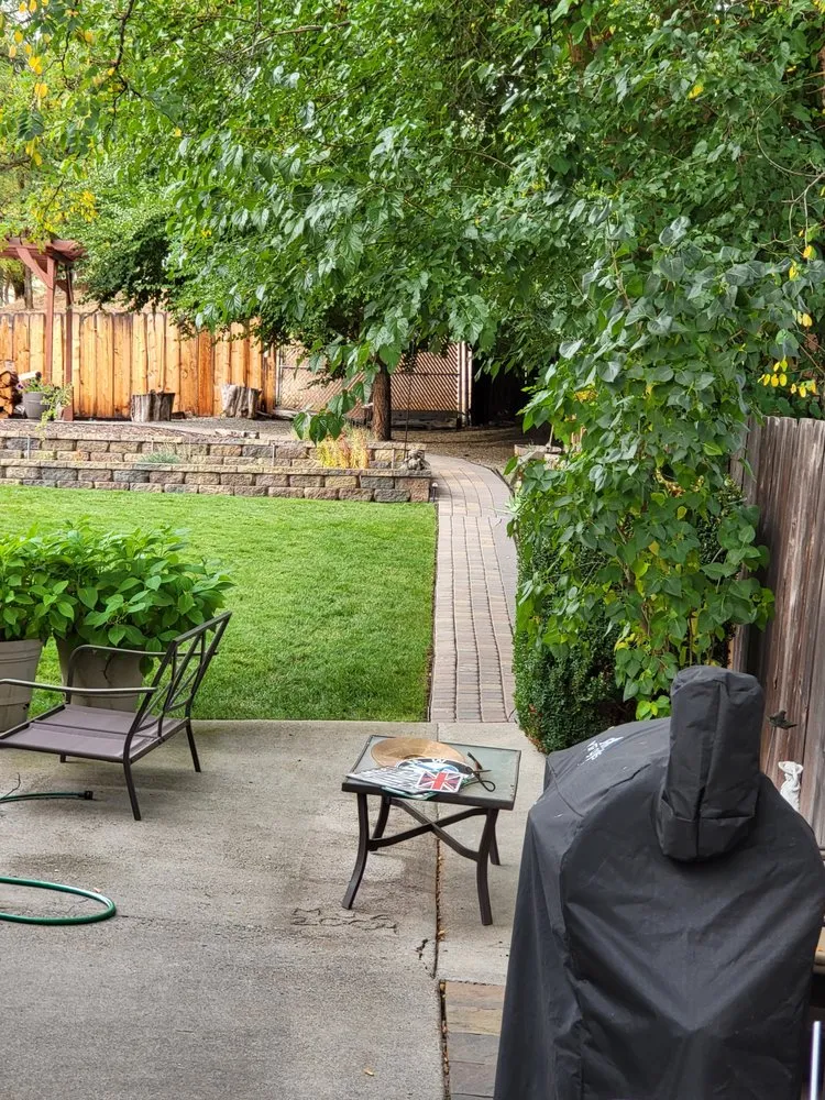 Top-rated lawn mowing service with custom design in Montague, CA by NorCal Yard Pro