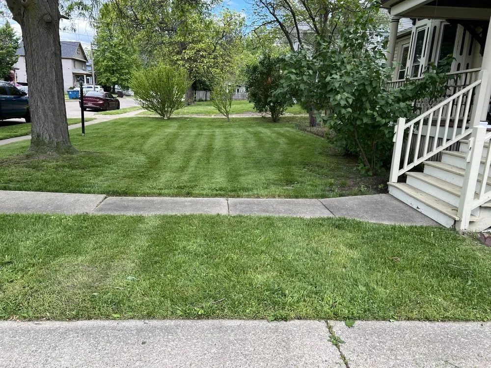 Reliable garden landscaping in Springfield, MI by Norman & Son