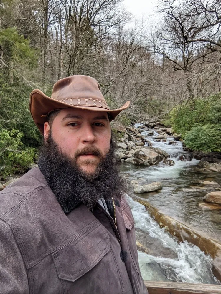 Professional outdoor landscaping in Elmore, AL by Norseman Enterprises