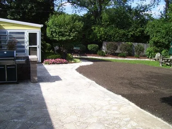 Professional outdoor landscaping for residential properties in North Aurora, IL by North Aurora Landscaping