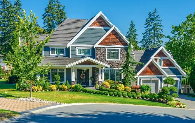 Professional lawn care service experts serving Bremerton, WA - North Creek Landscape